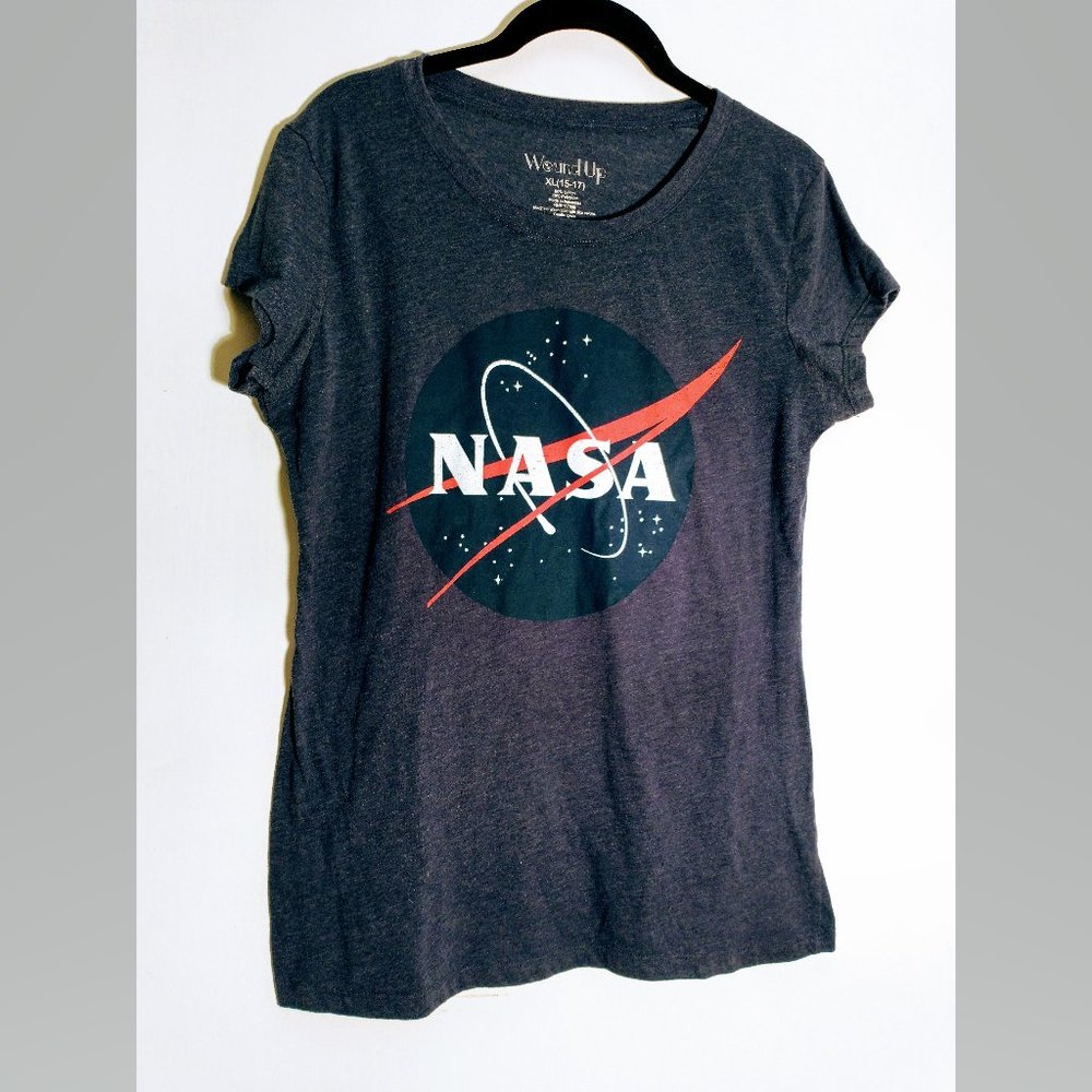 NASA blue t-shirt, Junior size XL (15-17)